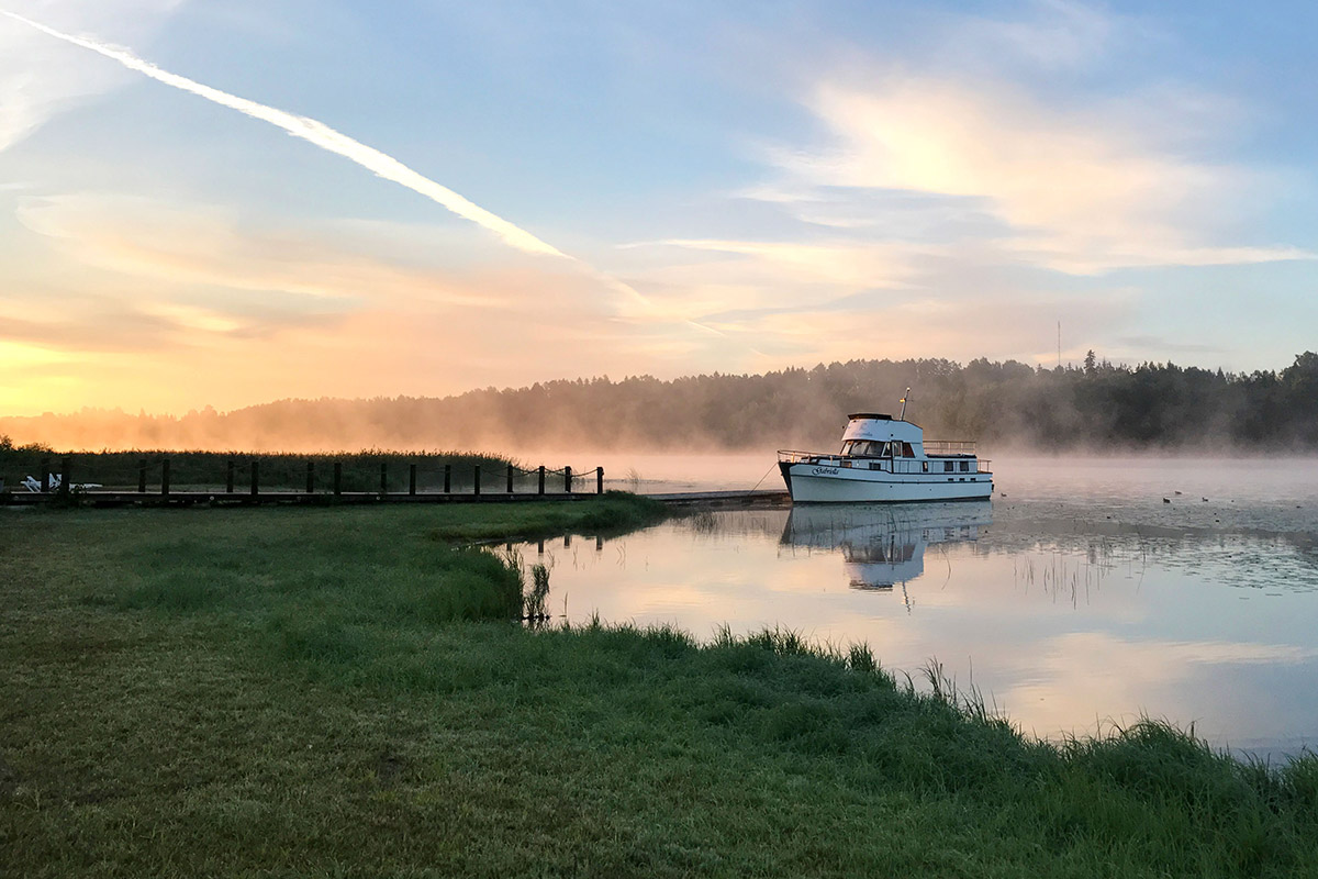 Morning on Viljandi lake